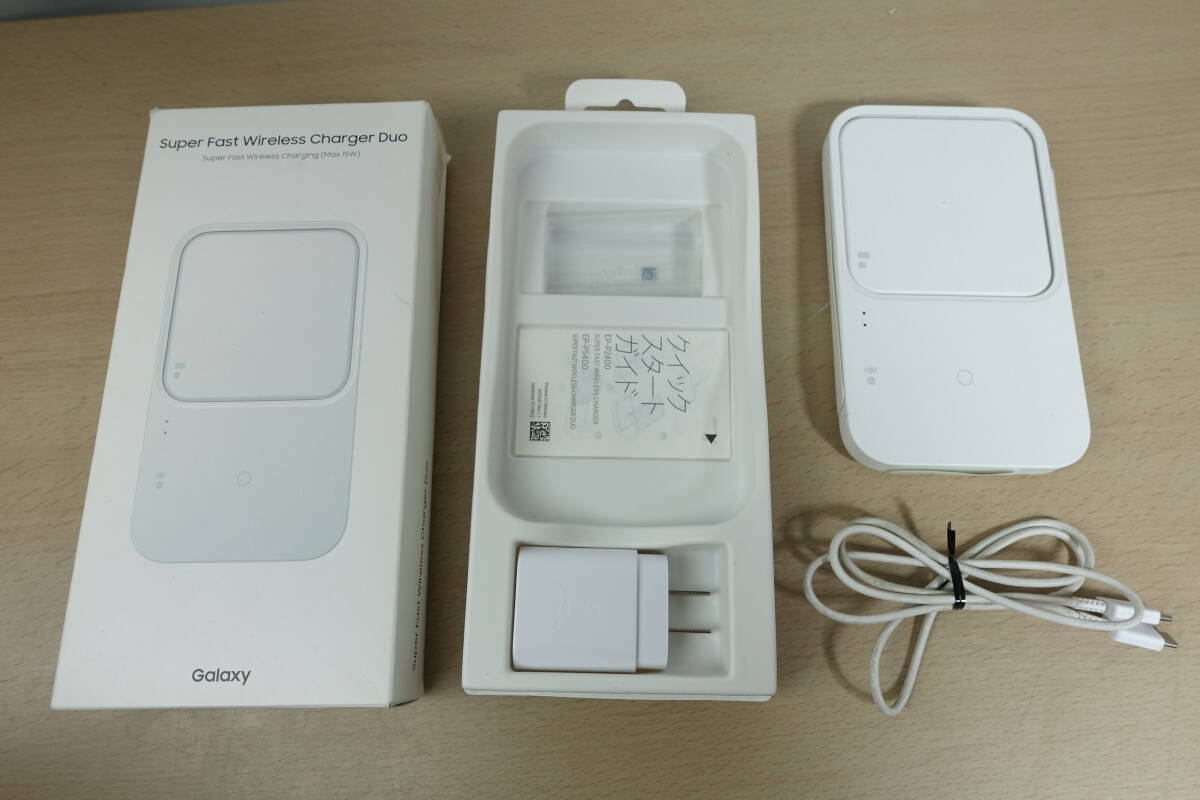 SAMSUNG Galaxy Super Fast Wireless Charger Duo EP-P5400TWJGJP