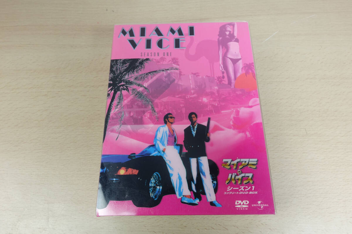 マイアミ・バイス シーズン1コンプリートDVD-BOX 見本盤