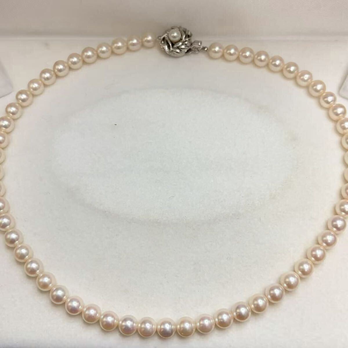 テリ強！本真珠 あこや真珠 アコヤ真珠 ネックレス 玉径約6.84mm 留め具SILVER 総重量27.2g ホワイト系でピンクがかった色味の真珠