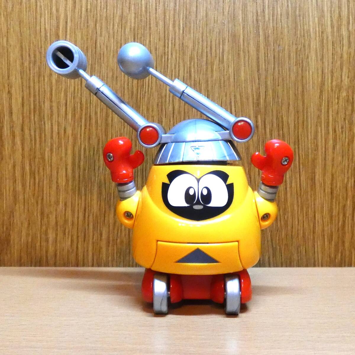 燃えろ!! 　ロボコン　ロボブル　フィギュア　バンダイ　