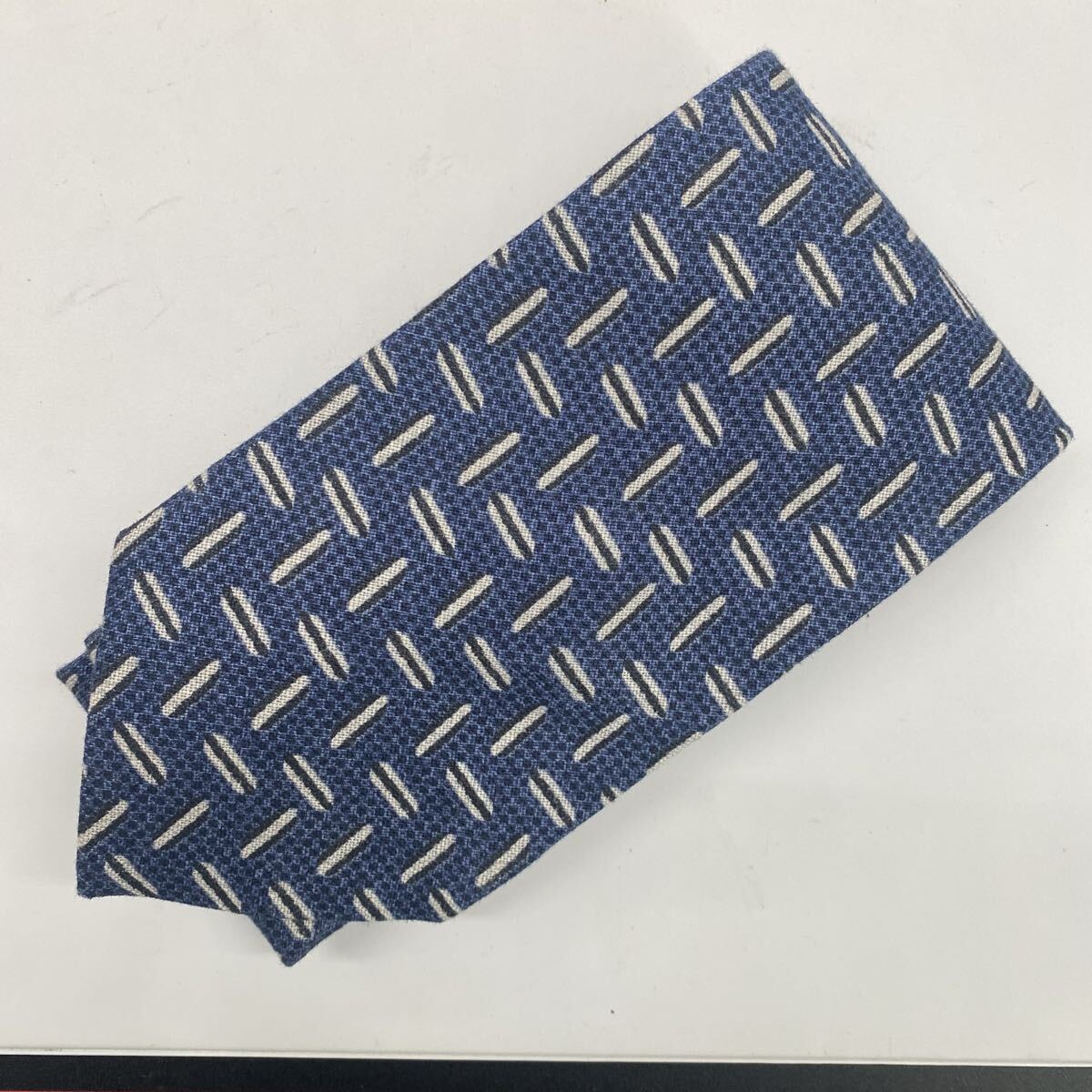 co 美品 ジョルジオ・アルマーニ Giorgio Armani ネクタイ ネイビー 総柄 ビジネス ブルー