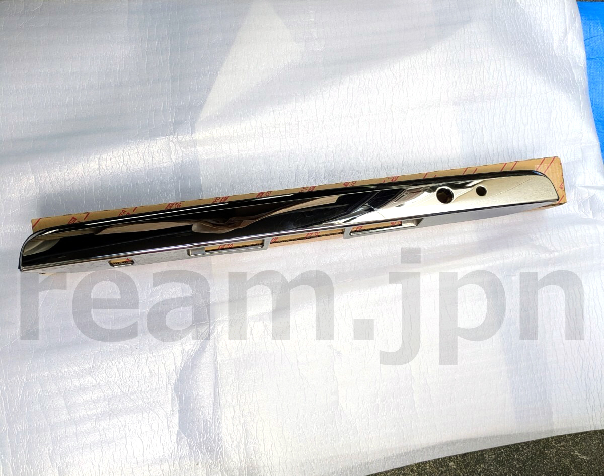 新品 純正 200系 ハイエース ダークプライム2 ダークメッキ バックドア ガーニッシュ リアゲート リヤガーニッシュ リアガーニッシュ JDM