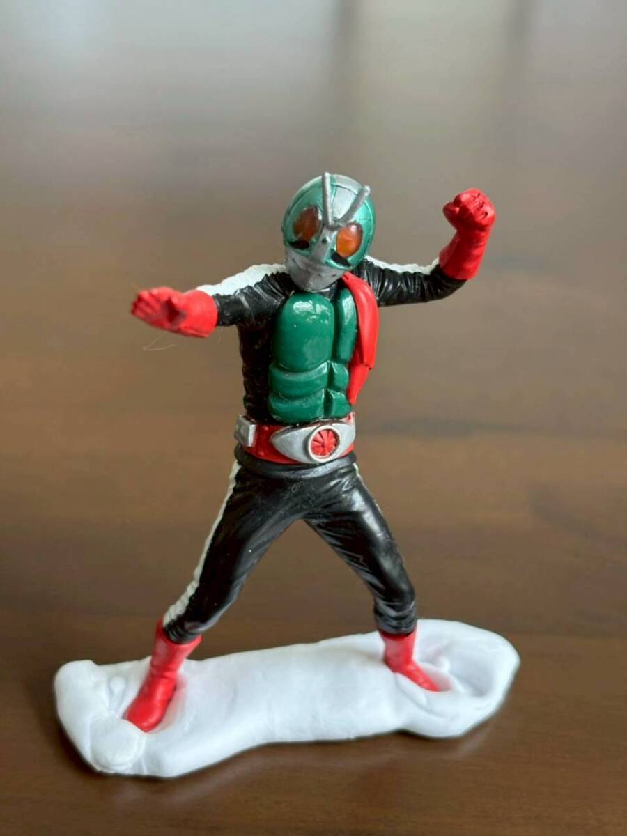 【u01367】仮面ライダーシリーズ 仮面ライダー新2号のソフビ 8ｃｍ