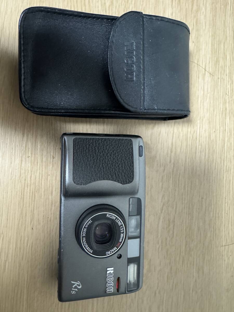 RICOH リコー R1s ケース付き