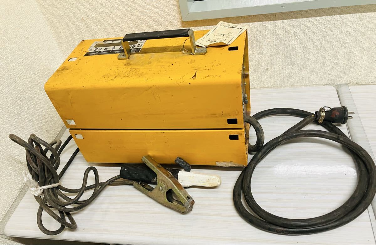 〒43 スター電器 ポータブルタイプ 交流アーク溶接機 スズメルト120 SSY-122