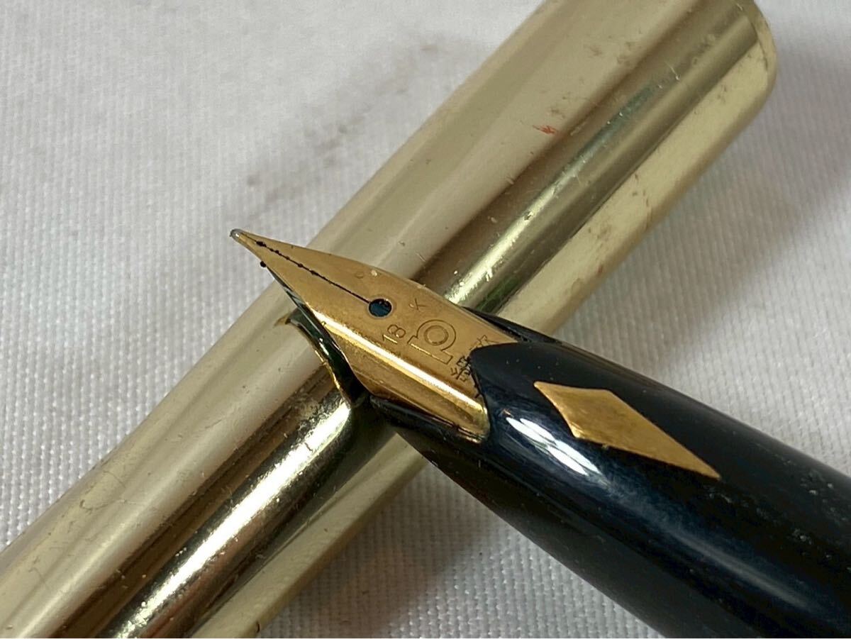 ① PLATINUM プラチナ　万年筆　ペン先　18K 18金　【03180】