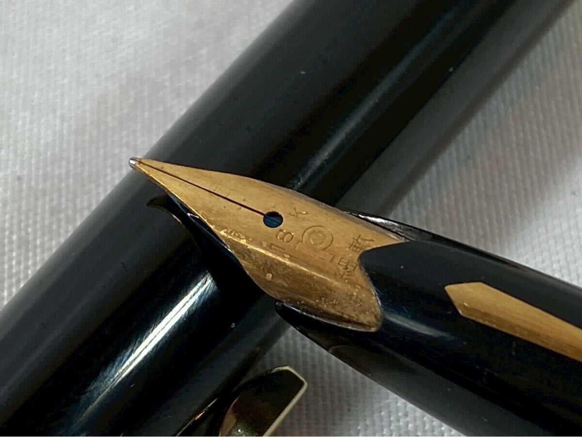 ① PLATINUM プラチナ　万年筆　ペン先　18K 18金　【03183】