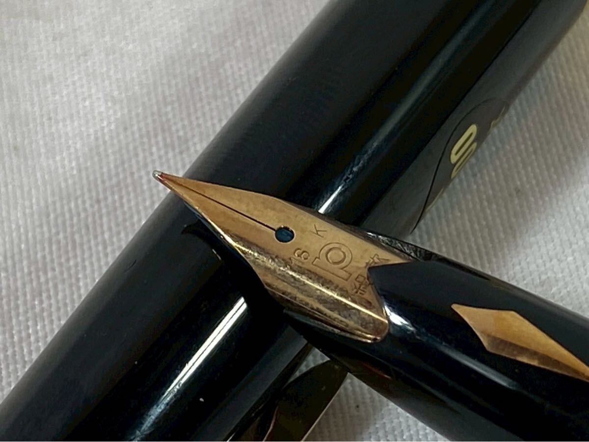 ① PLATINUM プラチナ　万年筆　ペン先　18K 18金　【03185】