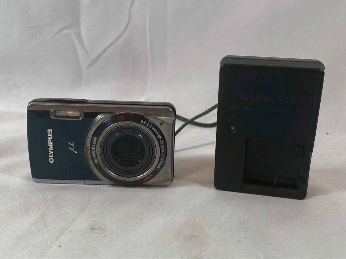 ⑥ OLYMPUS オリンパス　μ-7020 デジタルカメラ　通電確認済　【03200】