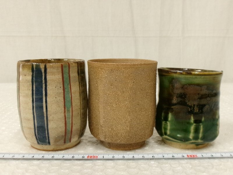 P7912 渡辺六郎 笠間焼 織部 色絵 線文 等 湯呑 3点 湯呑茶碗