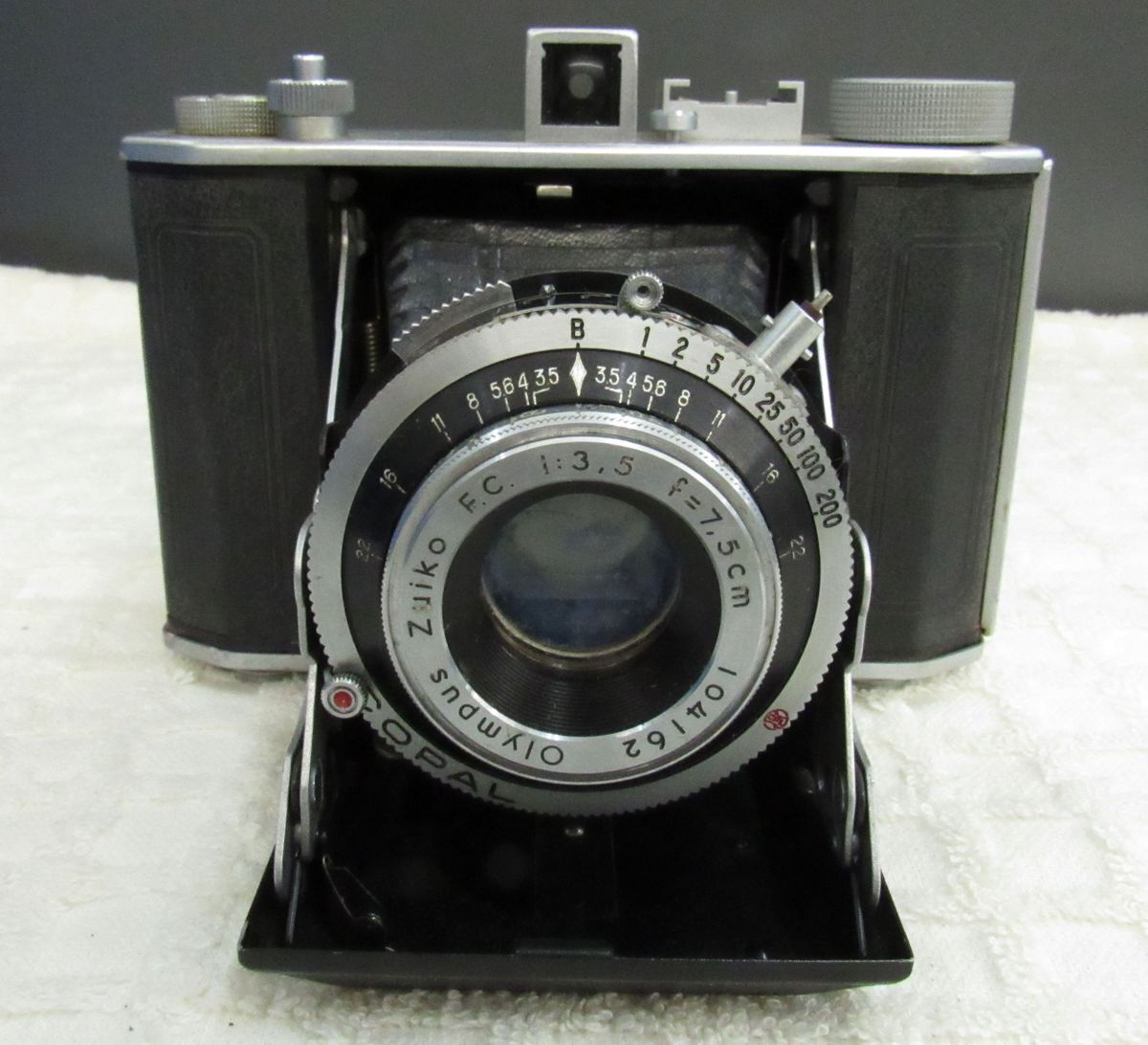 ■ BFc OLYMPUS Six オリンパスSix 6x6 6x4.5 レンズ内外カビ汚れあり 絞りシャッター動作品 中古 現状渡し 