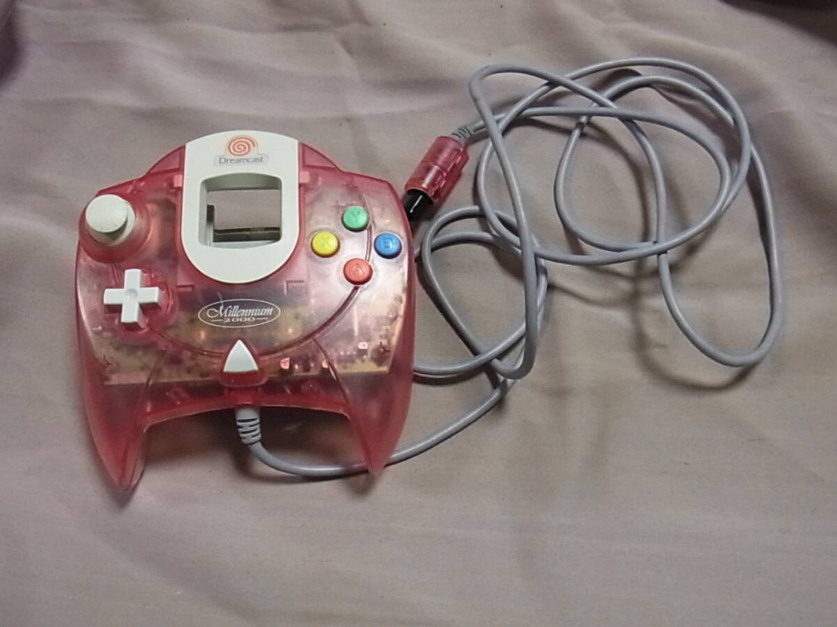 SEGA 　Dreamcast 　コントローラー HKT-7700 　パッションピンク Millennium2000　極上美品