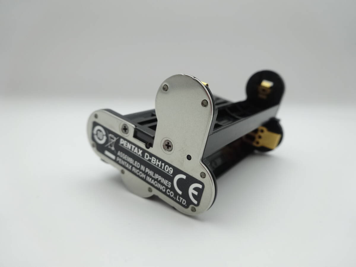 ペンタックス PENTAX D-BH109 K-30・K-50・K-r用 単三電池アダプター [美品] #955