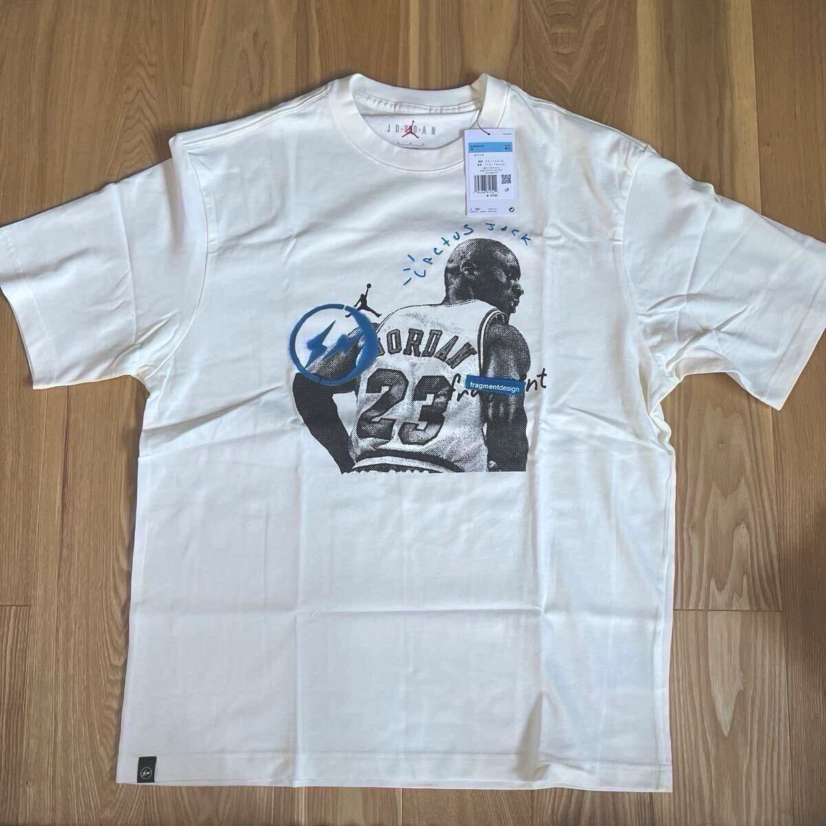 [新品タグ付き]AIR JORDAN × FRAGMENT × TRAVIS SCOTT Cactus Jack Tシャツ(検:ジョーダン AJ1 NIKE UNION OFF-WHITE STUSSY パーカー)