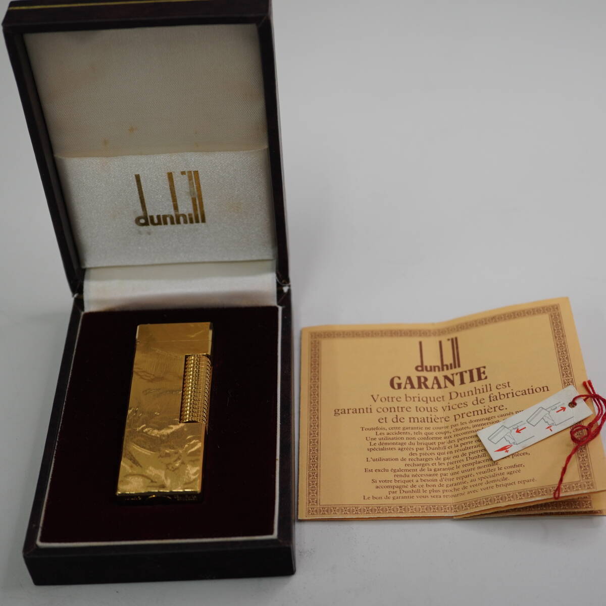 ダンヒル　Dunhill　ライター　美品　箱・保証書付き　ゴールド　5373