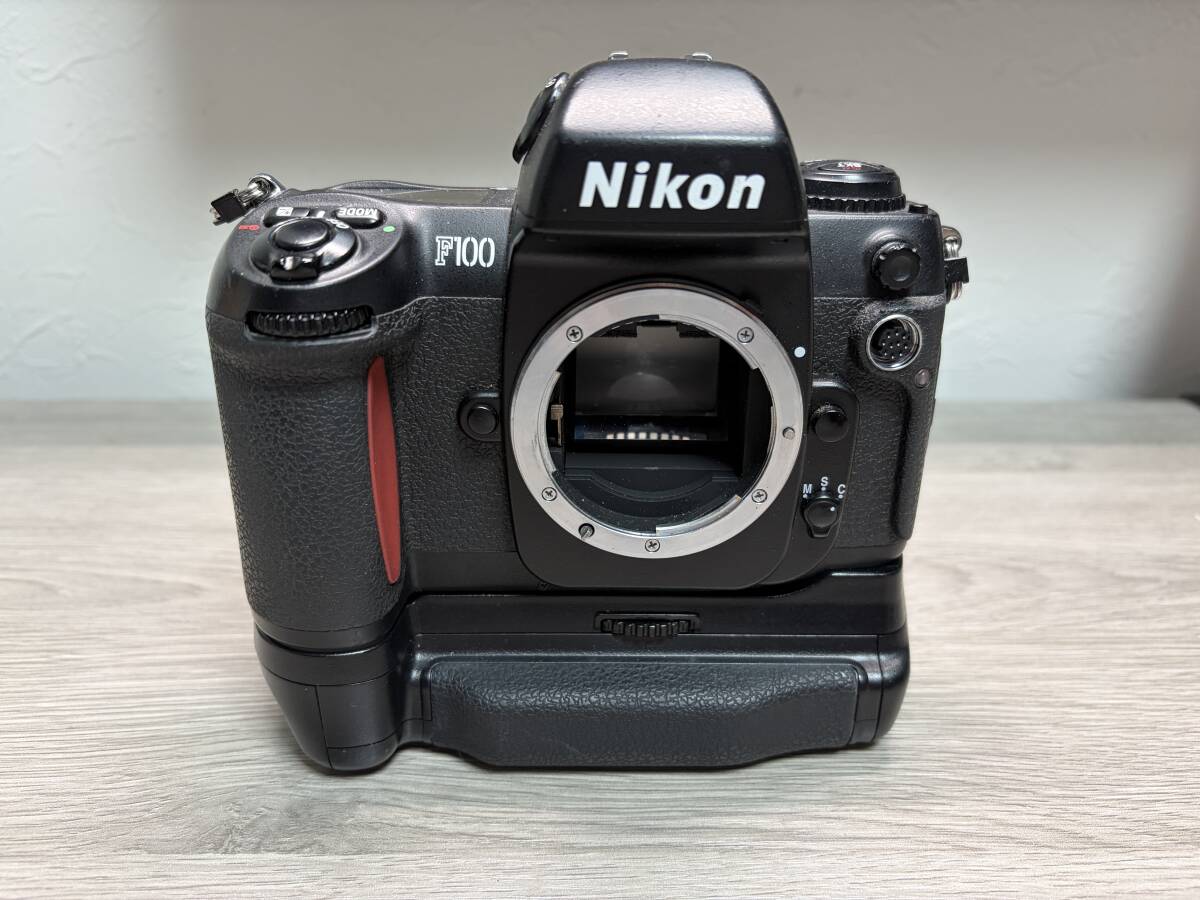 1円〜 ニコン Nikon F100 MB-15 ブラック 一眼レフ フィルムカメラ 中古 動作未確認