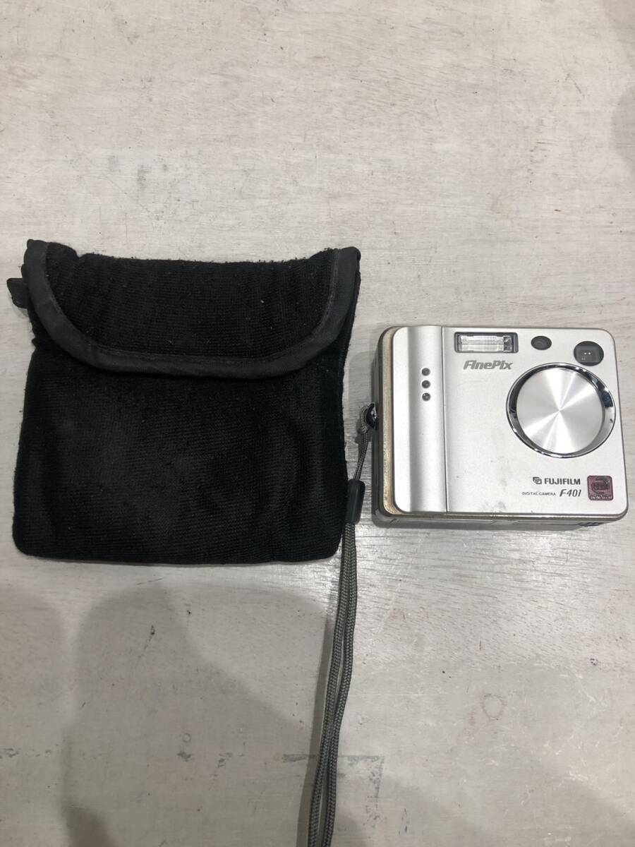 【1円スタート】ジャンク FUJIFILM フジ 富士 フィルム FinePix F401 デジタル カメラ デジカメ シルバー