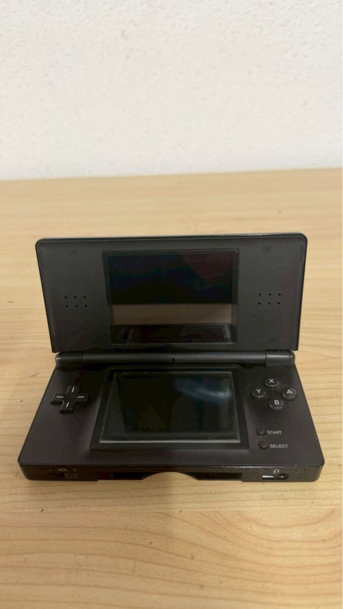 1円～【通電確認済み】Nintendo 任天堂 ニンテンドー DS Lite 本体 ブラック ペン付き 現状保管品 USG-001