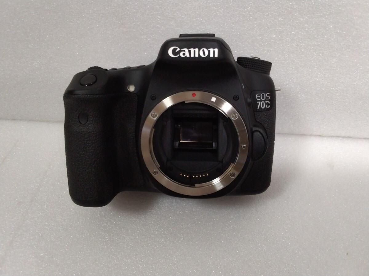 ☆美品☆Canon EOS70Dボディ