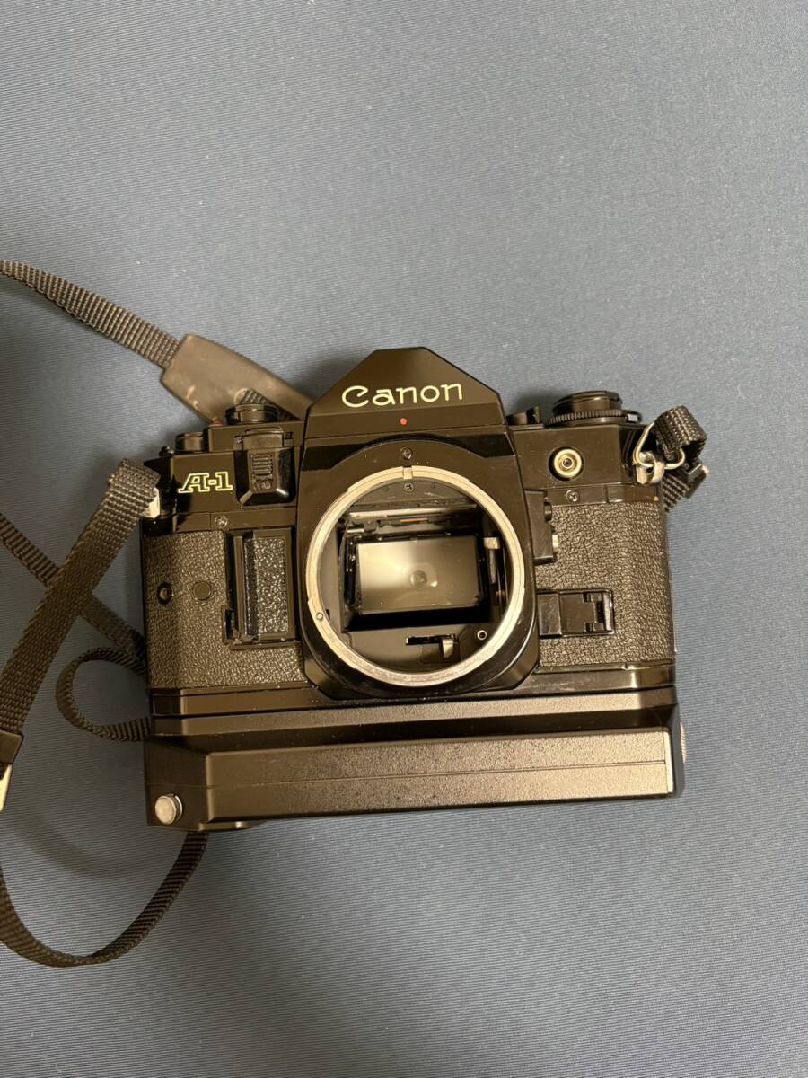 外観美品 Canon A-1 キャノン ボディ ブラック 5モード搭載の最高峰機 希少な名機　フィルムカメラ 1円〜 売り切り A0000T260326
