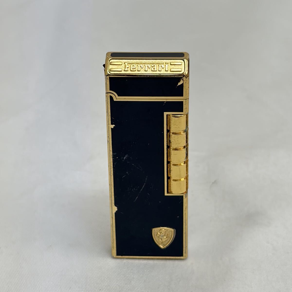 007【0326 P2-18】Ferrari フェラーリ ガスライター ライター ローラー式 喫煙グッズ 喫煙具 火花確認済み