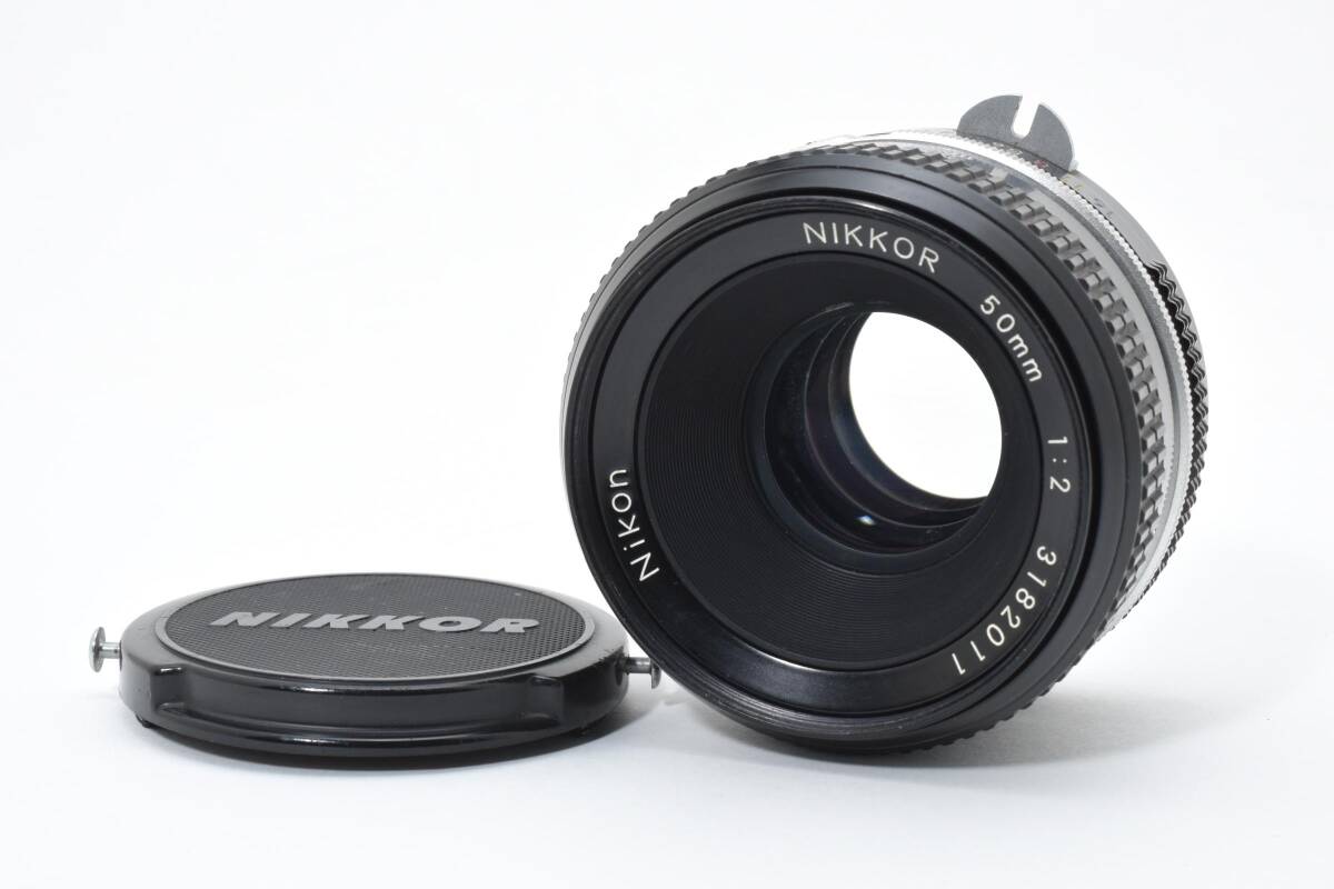 ★極上品★ニコン Nikon NIKKOR 50mm F2 NEW マニュアルフォーカスレンズ Y0311#H2584