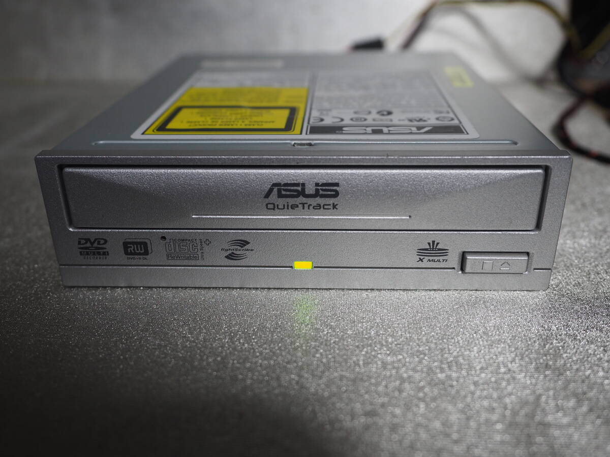 エースース　DVD マルチドライブ ASUS DRW-1814BL 　（ジャンク品）