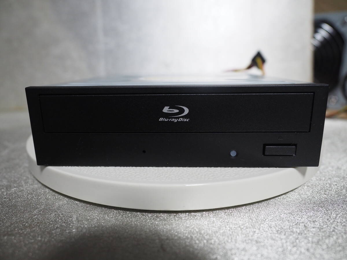 エルジー　ブルーレイドライブ　 MODEL BH14NS48 　（ジャンク品）