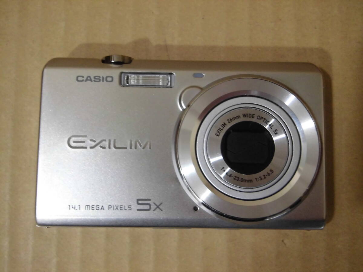 カシオ コンパクト デジタルカメラ エクシリム EX-ZS10 シルバー　当時物 ③