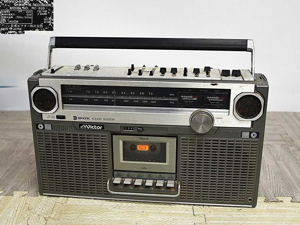 QY3-99　Victor ビクター RC-828 ステレオラジオカセットレコーダー ラジカセ ジャンク品 オーディオ機器 コード無 現状品