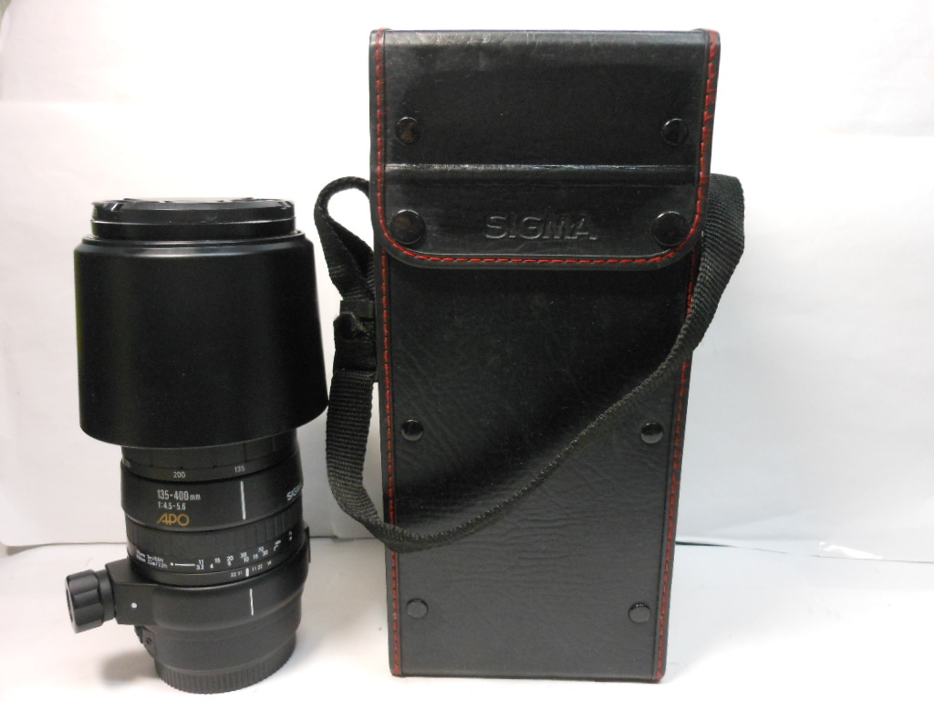 ☆希少外観美品☆シグマ　SIGMA　 AF 　 APO　 135-400mm 　F4.5-5.6 　キヤノン用 ♪ 　ケース付　人気のデジタル対応 　Canon