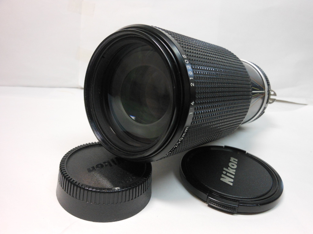 ☆希少美品 ☆Nikon 　ニコン　 MF 80-200ｍｍ Ｆ4 Nikkor Ai-S 中望遠レンズ 即日発送 