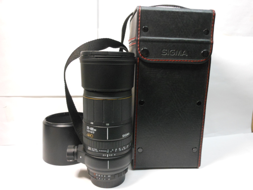 ☆希少実用美品☆シグマ　　SIGMA　 AF APO 135-400mm 　F4.5-5.6 　ニコン ♪ 　ケース付　　Nikon 即日発送　