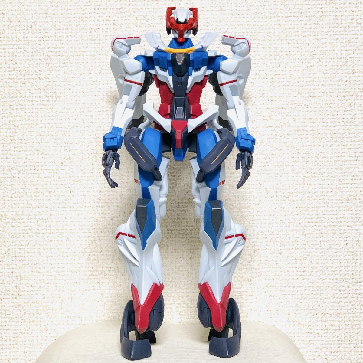 【BANDAI】機動戦士Gundam GQuuuuuuX ジークアクス 限械突破 オメガ・サイコミュ起動前 フィギュア 高さ約28cm サンライズ