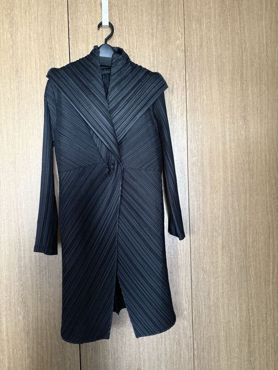 超美品 PLEASE PLEATS ISSEY MIYAKE 変形ブラック ロングコート