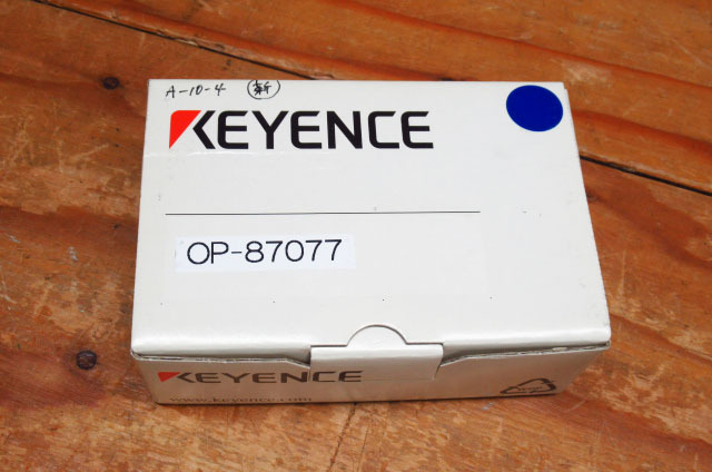 未使用 KEYENCE キーエンス OP-87077 MD-F3000用保護ガラス 管理8S0328G-A1