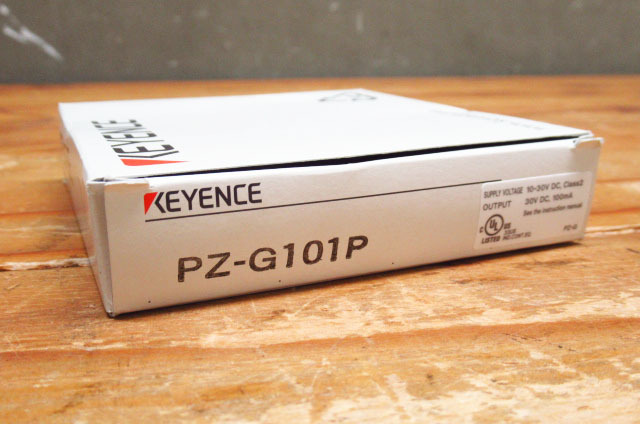 未使用 KEYENCE キーエンス PZ-G101P アンプ内蔵型光電センサ 管理8S0328E-A1