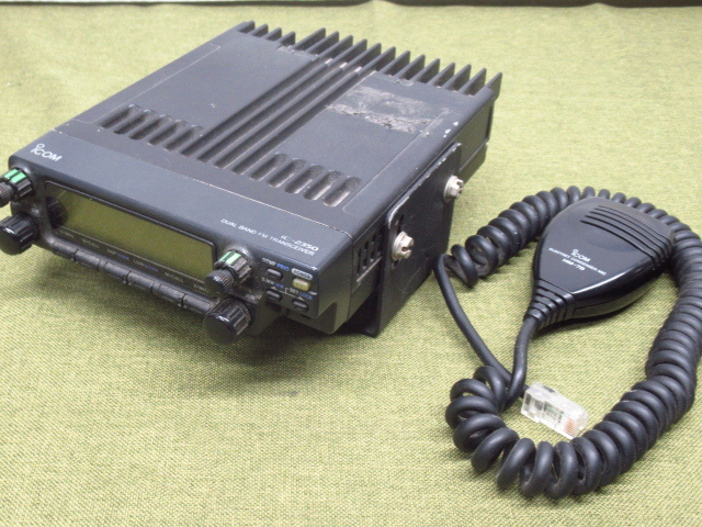 通電のみ確認 現状品 ICOM アイコム IC-2350J デュアルバンド FM トランシーバー 144/430MHz / HM-78 マイク付き 無線機 管理8H0327E-A3
