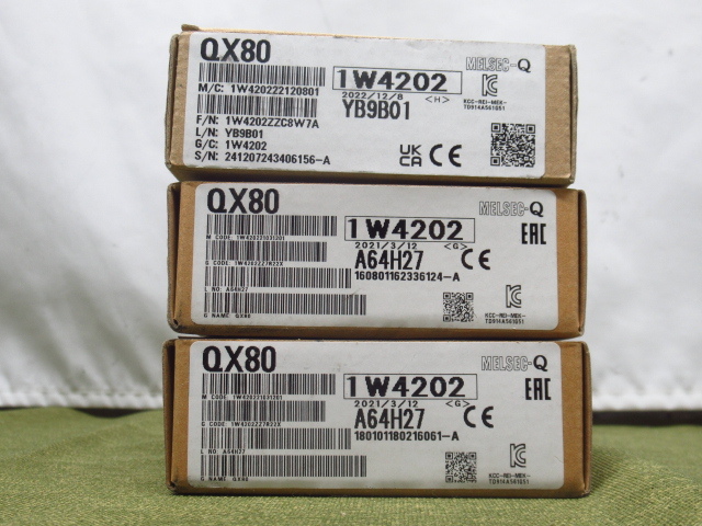 3点セット 未使用品 MITSUBISHI 三菱電機 QX80 MELSEC-Qシリーズ 入力ユニット 2021 / 2022年製 管理8H0330C