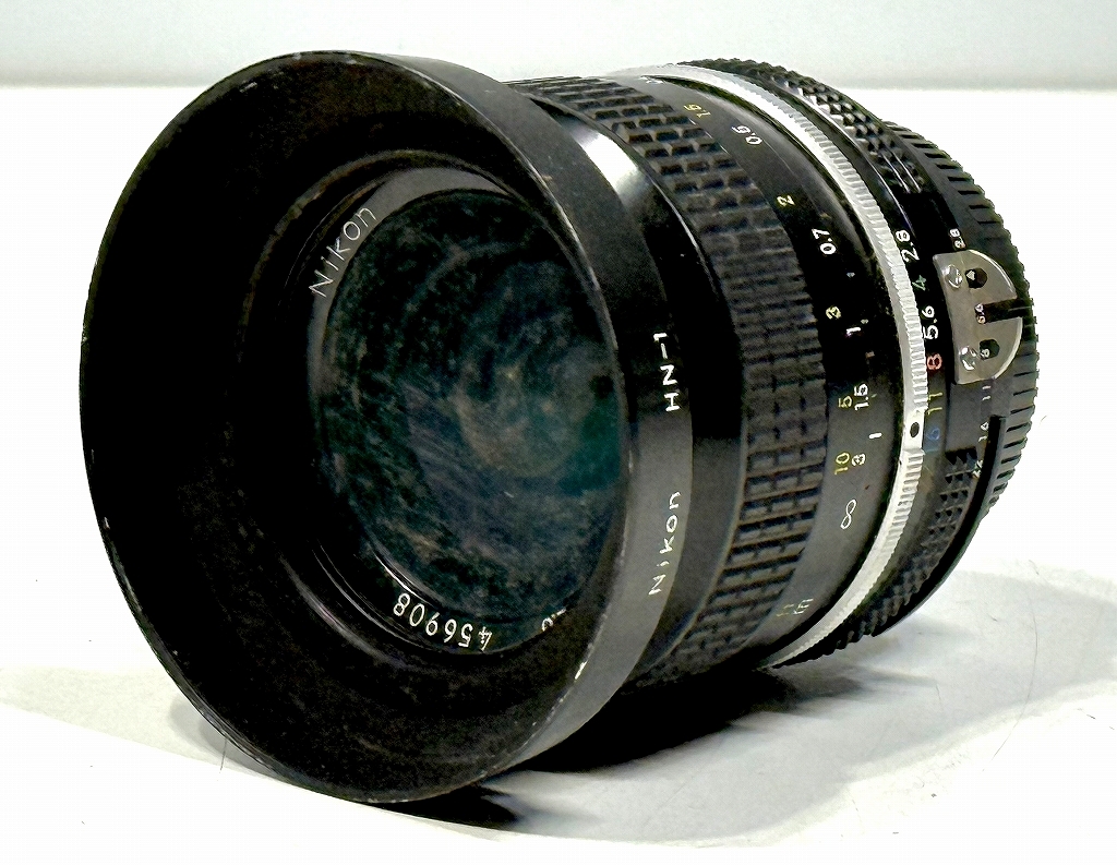 ニコン 中古カメラレンズ NIKKOR(ニッコール)24mm 1：2.8、レンズフード(HN-1)＆レンズフィルター(L1Bc 52mm)付属、修理前提、ジャンク扱い