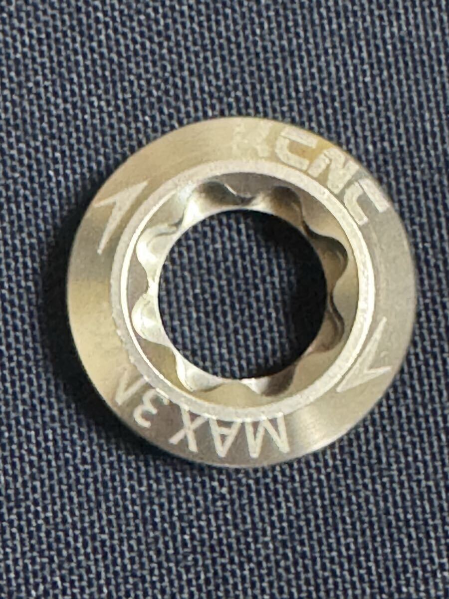 KCNC シマノ用 クランクボルト　シルバー