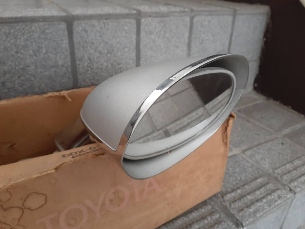 ２代目マークⅡL☆純正サイドミラー運転席側新品未使用