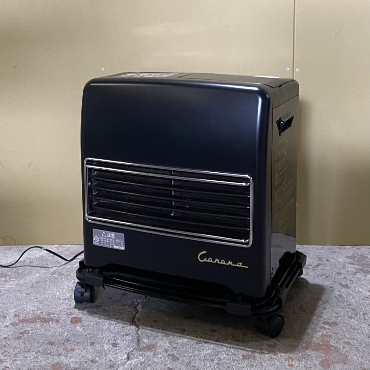 ＄＄【売り切り】CORONA/コロナ 石油ファンヒーター FK-SB34 2005年製 キャスター付き 家財便Aランク《直接引取歓迎》