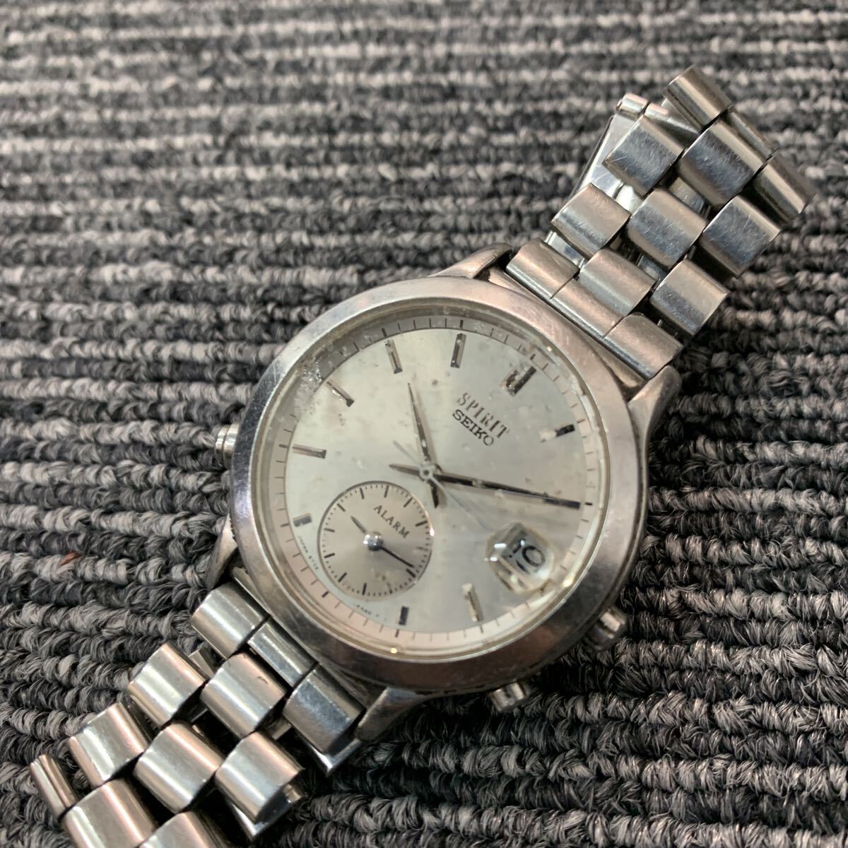 476 SEIKO セイコー 腕時計 クロノグラフ クォーツ デイデイト シルバー文字盤 シルバー 5t32-6a40 spirit スピリット