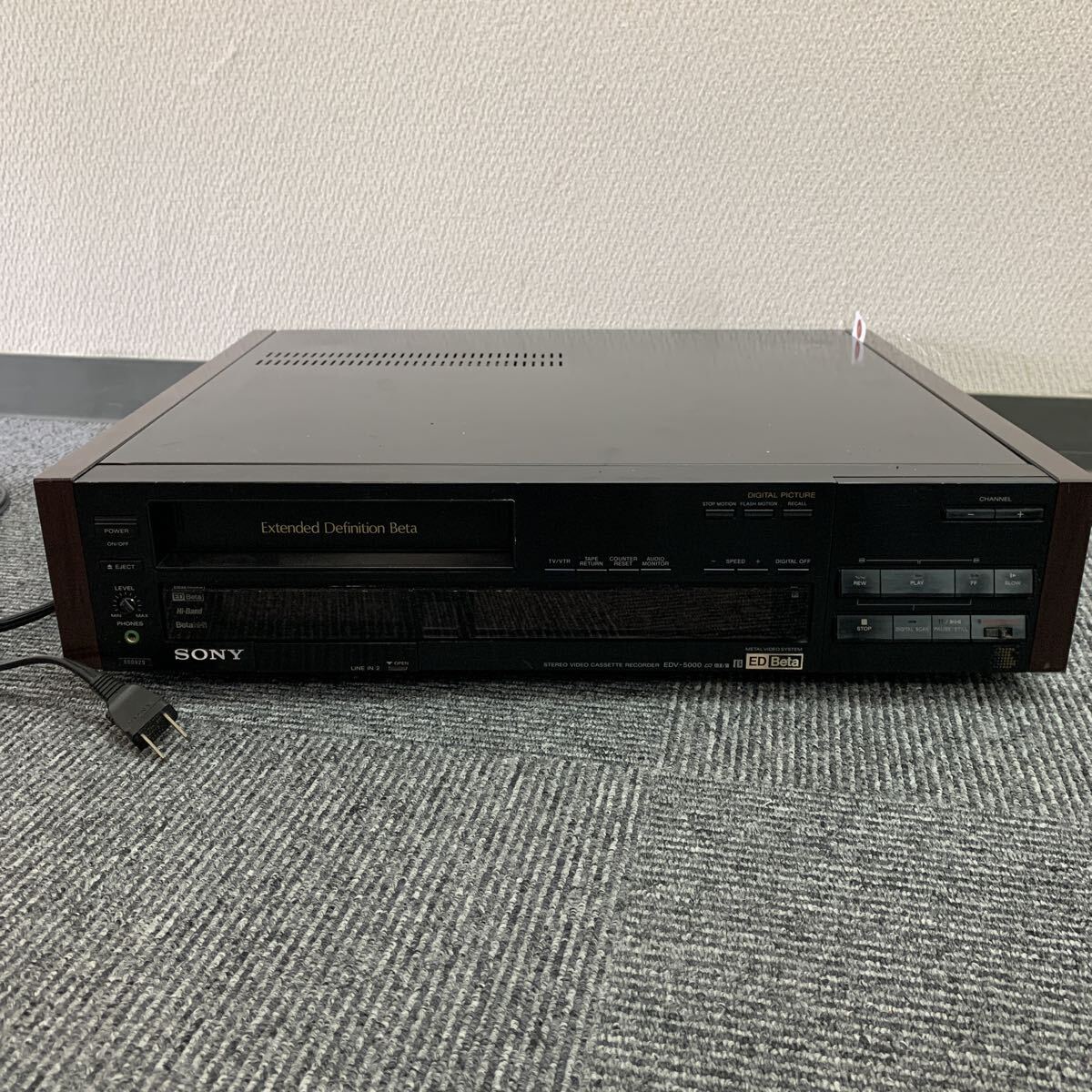 505 SONY ソニー RECORDER ビデオデッキ CASSETTE EDV-5000 COMPACT 通電のみ確認現状