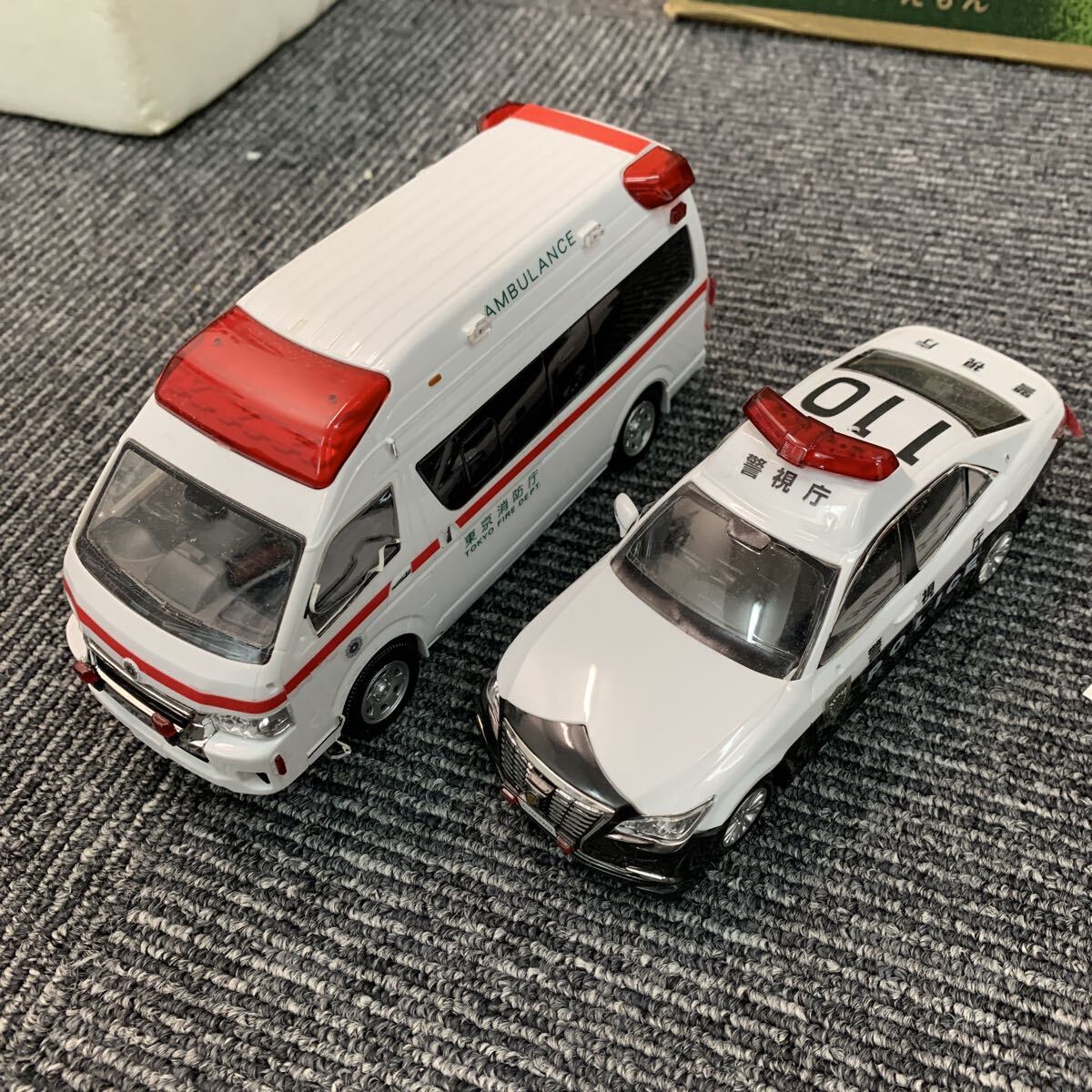 6581 AOSHIMA アオシマ 救急車 パトカー ミニカー 消防車 緊急車両 働く車