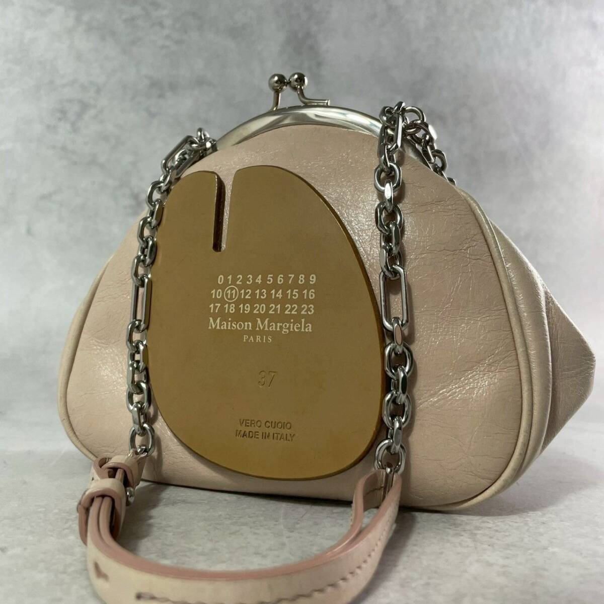 【入手困難品★】Maison Margiela メゾンマルジェラ tabi がま口ショルダーバッグ 足袋 たび　チェーン クロスショルダー ポーチ レザー