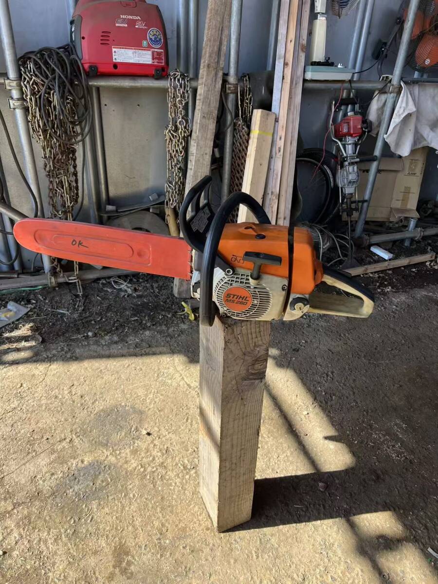 動画あり　秋田発　STIHL スチール　チェーンソー MS260 ケース付 2サイクルエンジン　50.2cc 45cm 18"" プロ用 質実剛健名機 