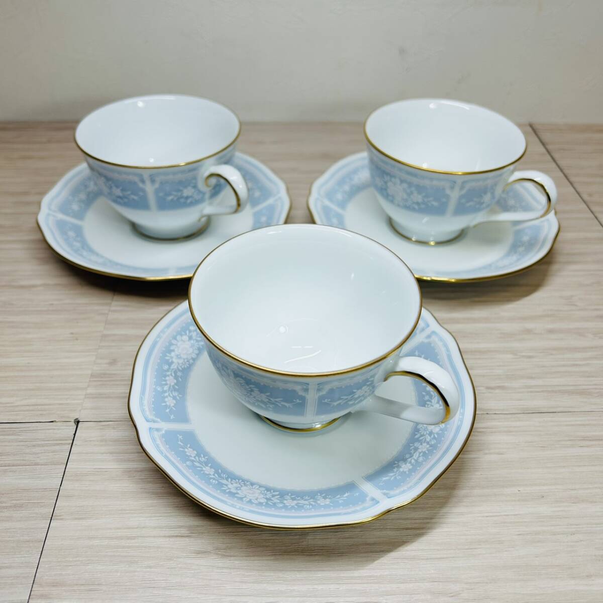 【MH-2551】未使用保管品 Noritake ノリタケ レースウッドゴールド カップ ソーサー ティーカップ 3客セット 箱無