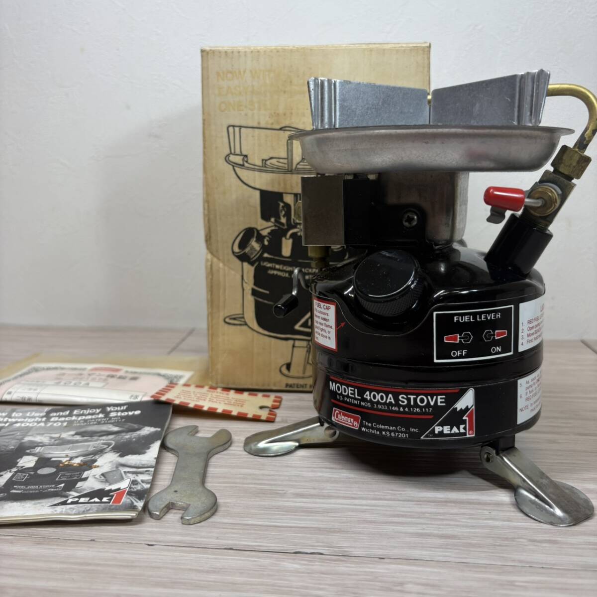 【MH-2609】未使用品 コールマン Coleman PEAK 1 400A701 black ブラック ストーブ シングルバーナー 1984年9月 説明書 元箱